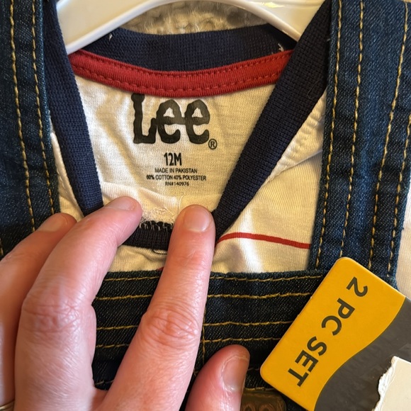 LEE Toddler 2 piece bib overall set. - Picture 3 of 4
